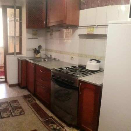 Иляева 66 Парк Кен Баба Shymkent Exterior foto